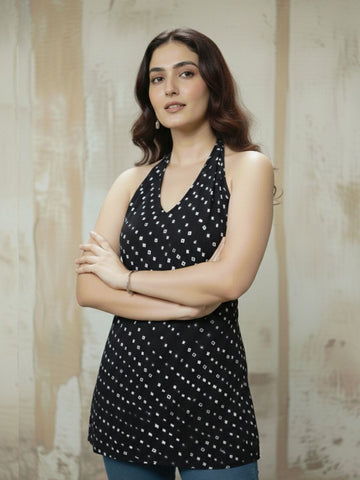 V-Neck Bandhni Sleeveless Kurti