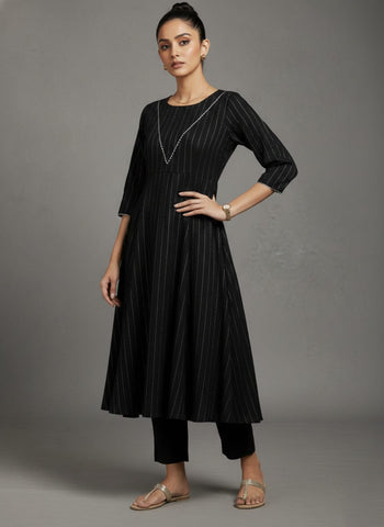 Varanga Women Black Lurex Crepe Anarkali Kurta With Trousers.