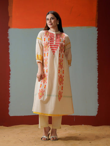 Vertical Panel Printed Kurta Set