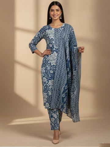 Minimalist & Clean Kurta Set With Dupatta