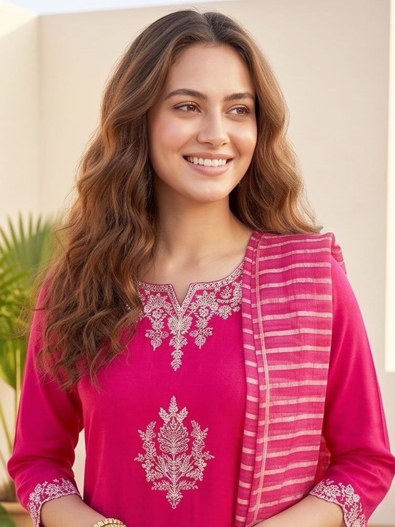 Varanga Women Kurta Adorned With Thread Embroidery With Trousers And Dupatta Featuring Lurex