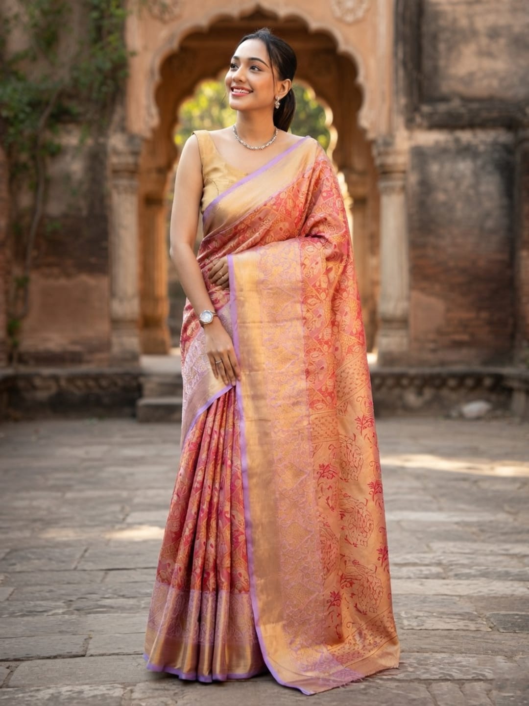 Luxurious silk Saree with rich woven pallu design