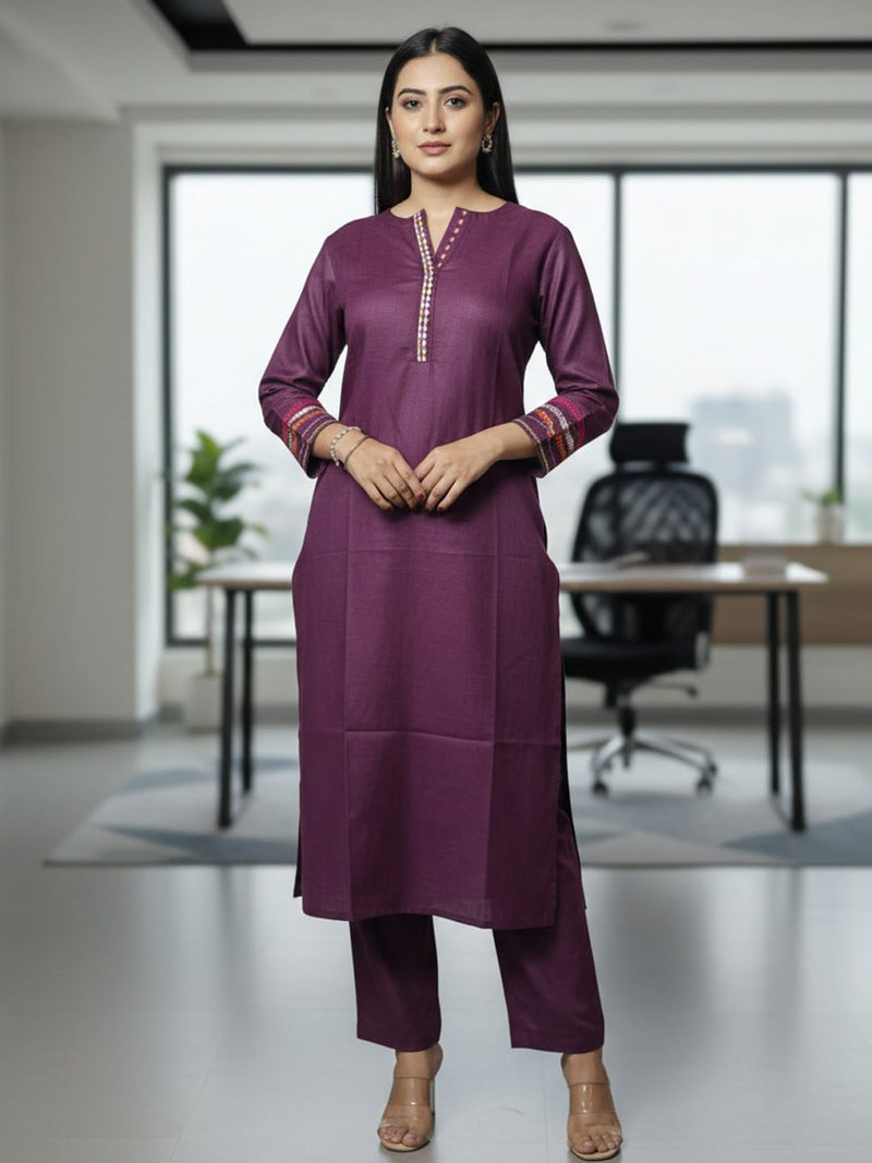 Varanga Women Mandarin Collar Thread Embroidered With Pleate Deatialing Kurta Paired With Bottom