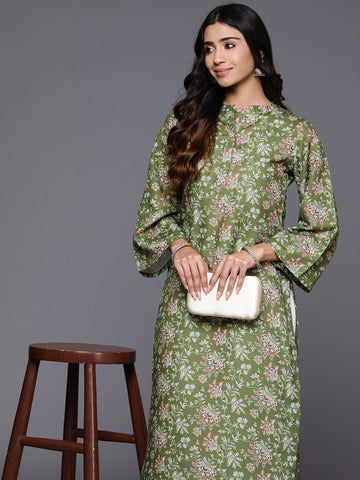 Varanga Women Olive Floral Printed Mandarin Collar Straight Kurta