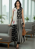 The Chromatic Panel Fusion Kurta