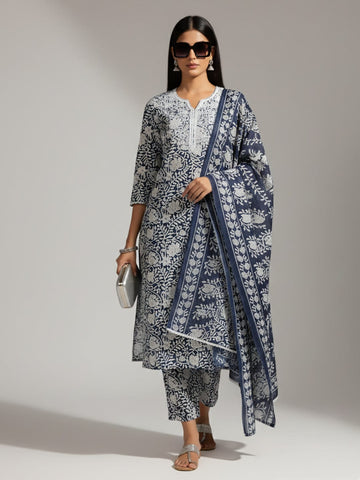 Varanga Women Ethnic Floral Printed Kurta With Trouser & Dupatta