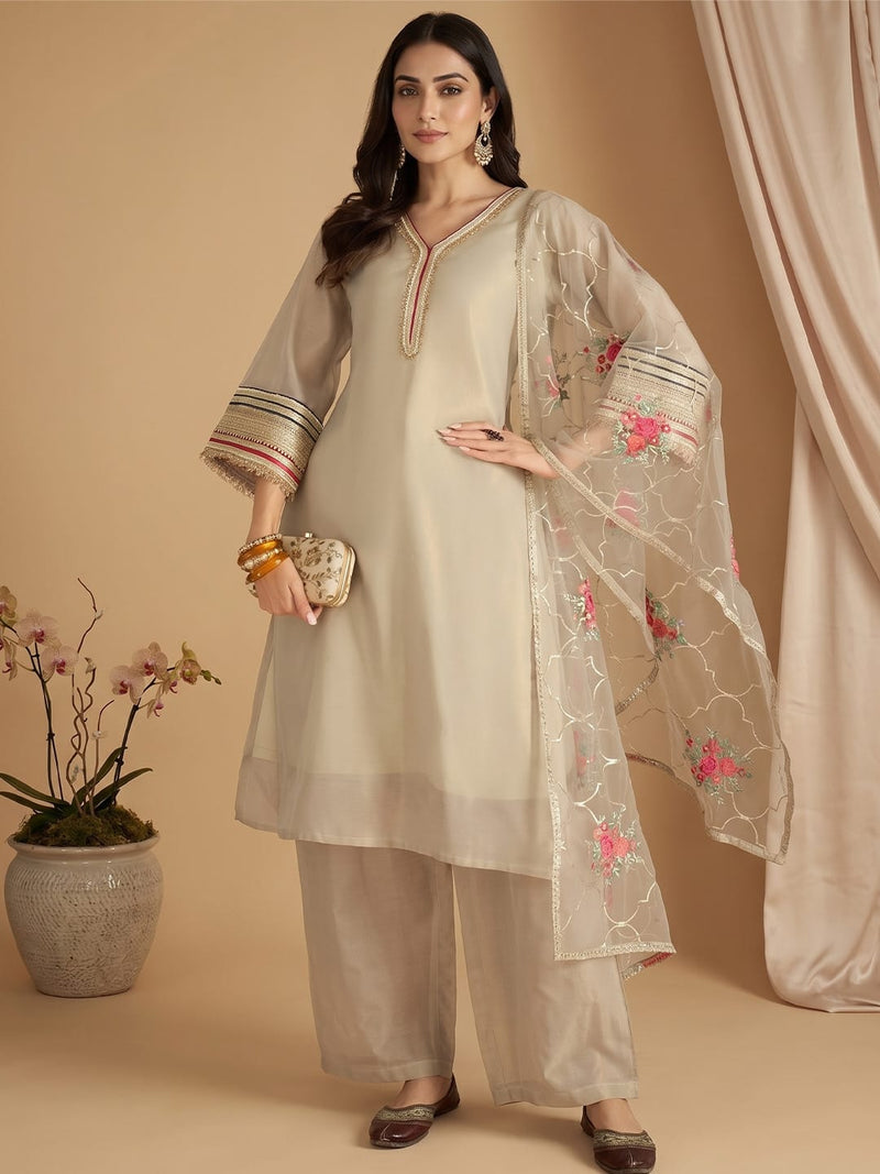 Varanga Women Three-Piece Set Featuring A Shimmer-Detailed Grey Kurta, Solid Ankle-Length Trousers, And An Embroidered Net Dupatta