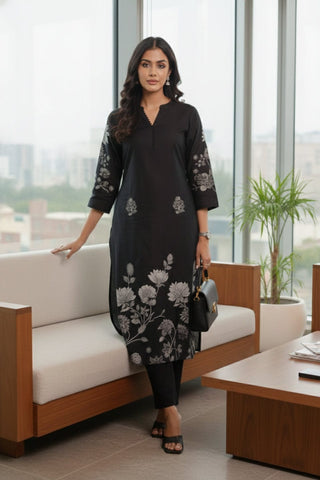 Varanga Women Black Floral Printed Kurta With Solid Trouser.