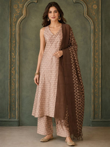 Jaquard V Neck Kurta Set With Dupatta