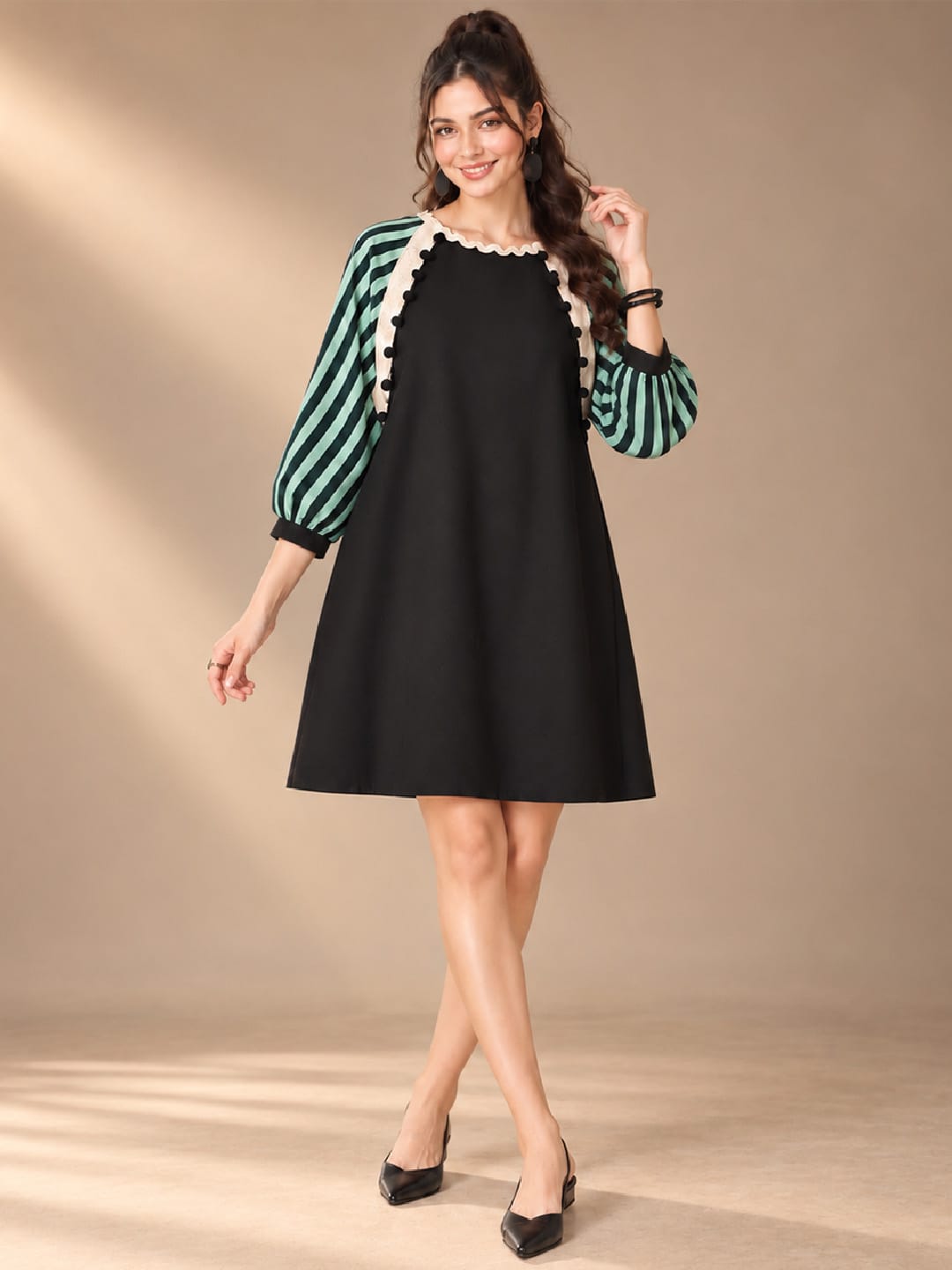 Varanga Colourblocked Puff Sleeve Ruffled A-Line Dress