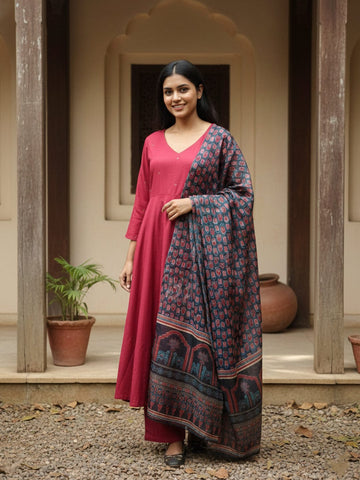 Elegant & Fusion kurta Set With Duaptta