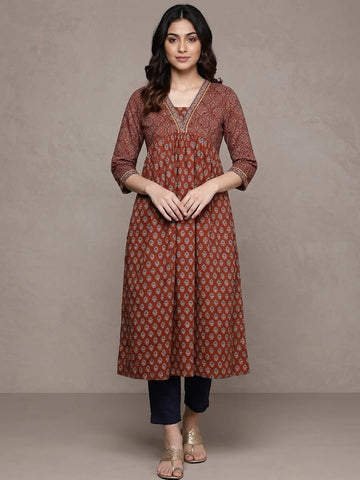 Varanga Women Maroon And Blue Bandez Printed Anarkali Kurta