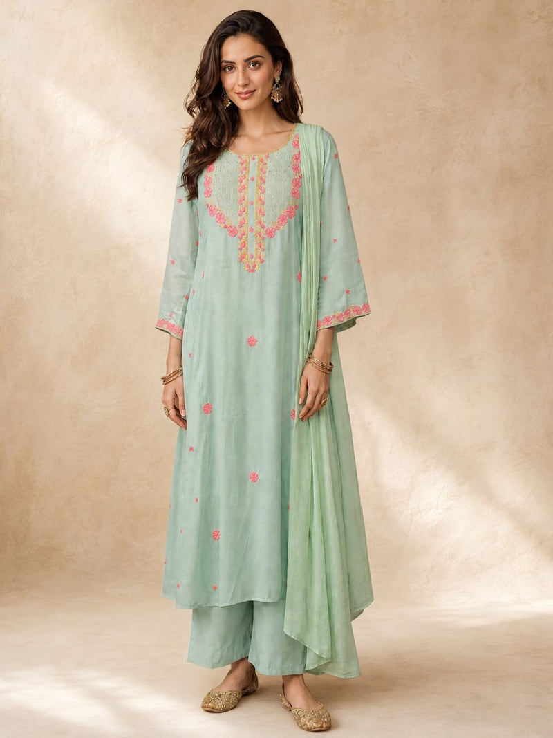 Women's Mulmul Chanderi Kurta Set With Chiffon Dupatta