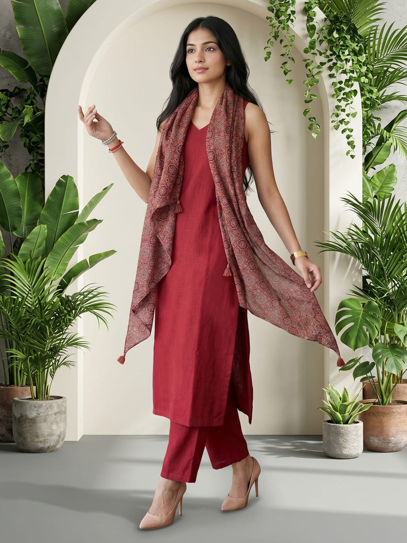 The Linear Crimson kurta Set With Dupatta