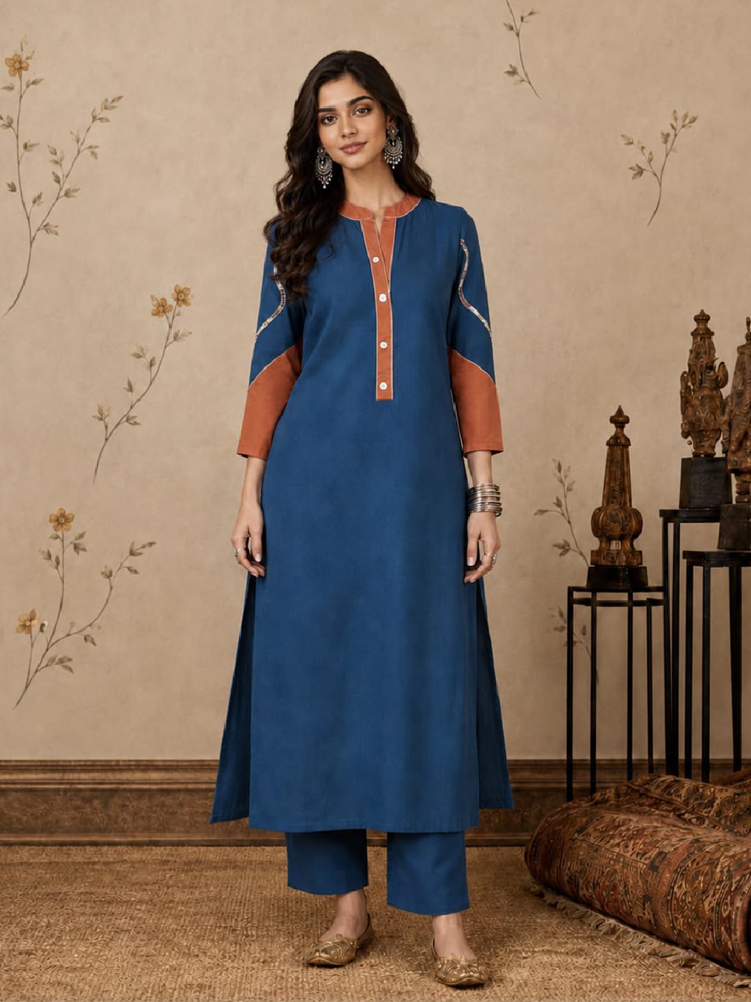 Blue Kurta Set With Vibrant Contrast Detailing