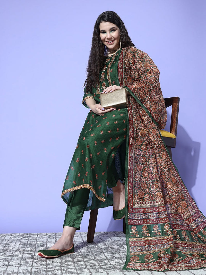 Varanga Women Green Floral Printed Kurta Paired With Tonal Bottom And Thread Embroidered Dupatta