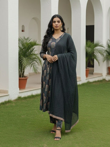 Varanga Women Ethnic Motifs Printed Regular Kurta with Trousers & With Dupatta
