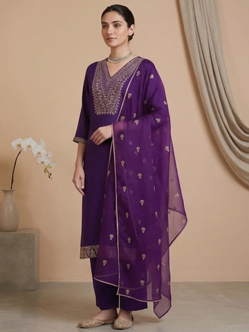 Varanga Women Zari Embroidered Yoke Kurta With Trouser & Sequins Detailed Dupatta