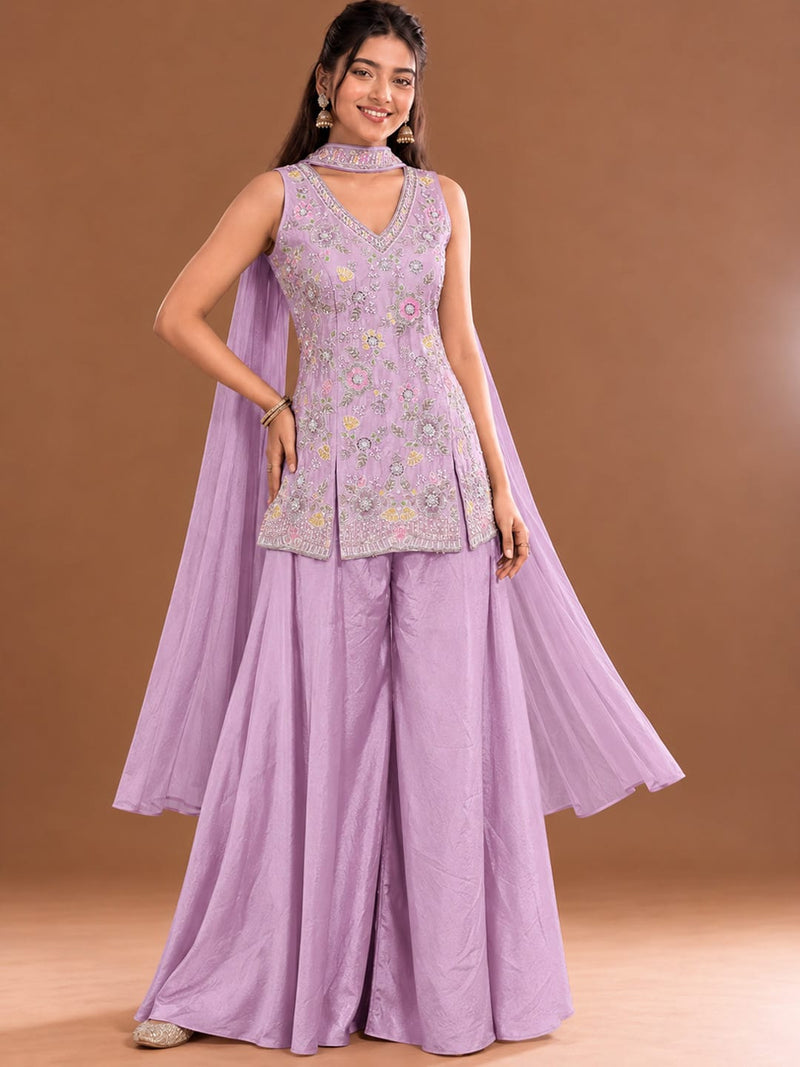 Varanga Women Floral Embroidered Regular Thread Work Kurta with Sharara & With Dupatta
