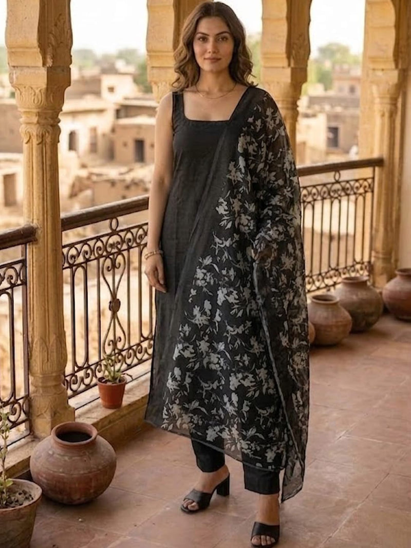 Elegance in Every Drape kurta Setv With Dupatta