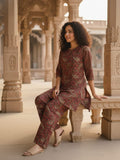 varanga women's Maroon Ethnic Kurta Set Straight-fit kurta with slit neckline, paired with straight trousers.