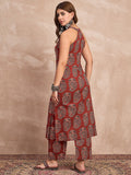 Halter Neck Kurta Paired With Printed Ankle-Length Trousers For A Trendy And Modern Ethnic Look