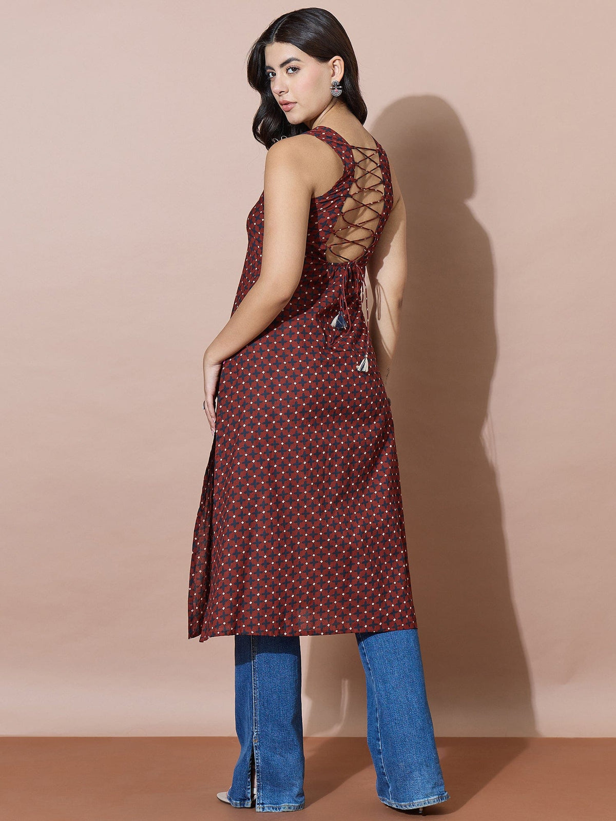 Printed Sleeveless Kurta With Crisscross Back Modern Fit