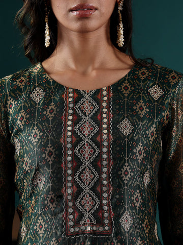 varanga-green-printed-round-neck-with-slit-three-quarter-sleeves-straight-kurta-paired-with-contrast-bottom-and-dupatta