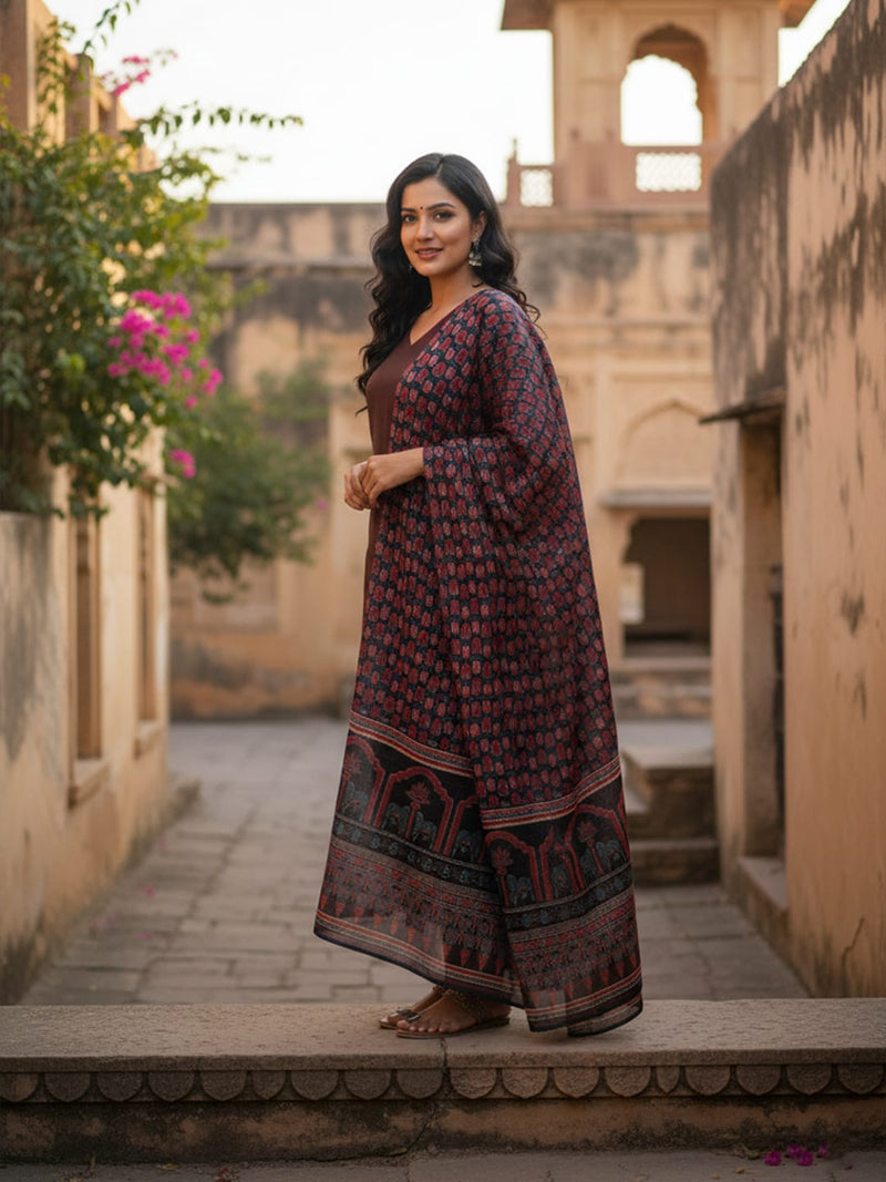 Elegant & Detailed Kurta Set With Dupatta