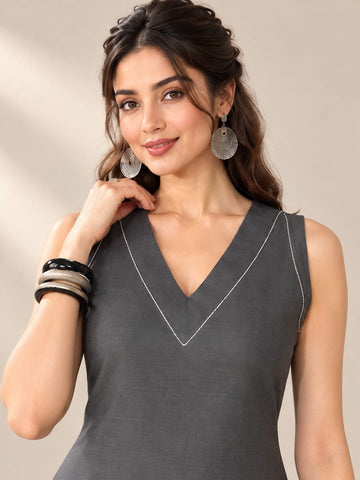 Varanga Ethnic Motifs Embroidered A-Line Midi Dress