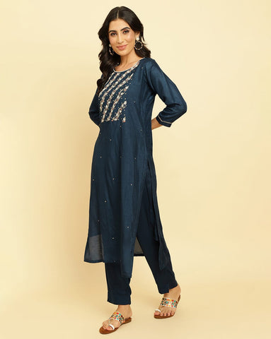 varanga women blue embroidered straight kurta paired with tonal bottom and dupatta