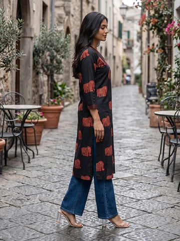 Women Heritage Hathi Printed Kurta
