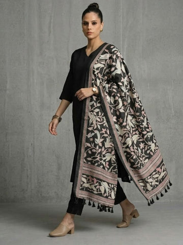 Varanga Women Solid Black V Neck Straight Kurta Set With Printed Dupatta