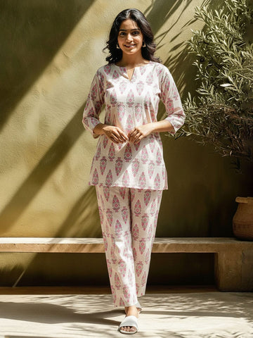 Botanical Straight-Fit Set