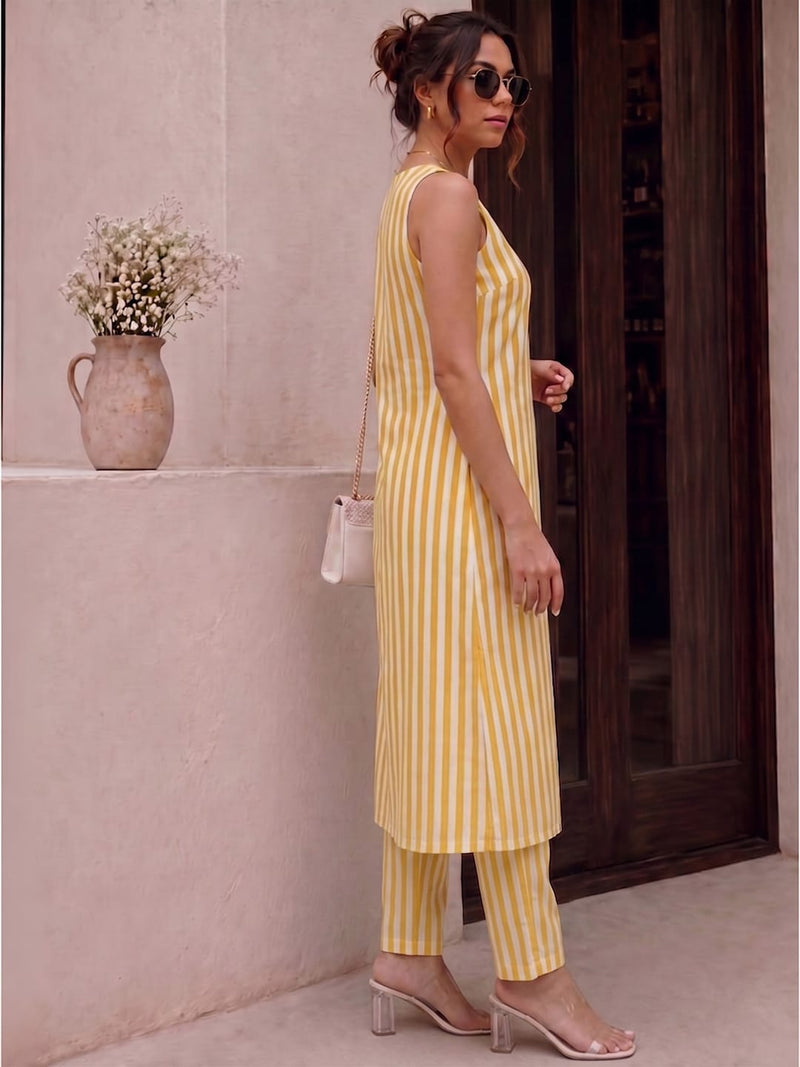 The Desert Sun Linear Women's Kurta Set