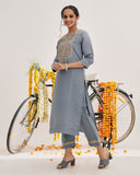 Varanga Women Grey Embroidered Kurta Set With Dupatta