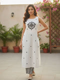 Varanga Women Ethnic Motifs Embroidered Regular Thread Work Kurta with Trousers