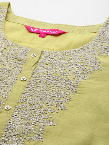 Varanga Women Green Floral Embroidered Chanderi Silk Kurta With Trousers And Dupatta