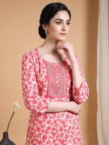 Varanga Women Ethnic Coral Kurta Set With Dupatta