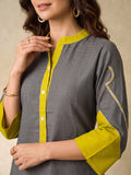 Grey Kurta Set With Vibrant Contrast Detailing