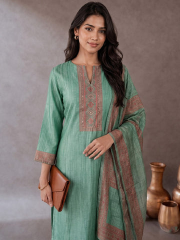The Ila Women Kurta Set