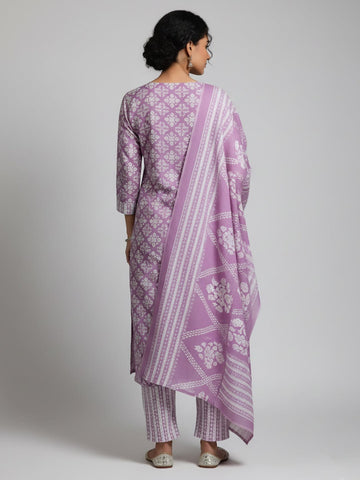 Varanga Women Floral Printed V Neck Kurta with Trouser & Dupatta