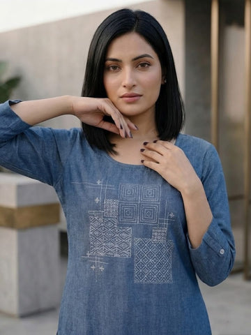 The Indigo Bloom kurta Set in Denim