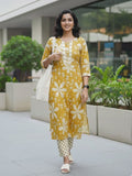 Varanga Women Floral Printed Regular Kurta with Trousers & With Dupatta