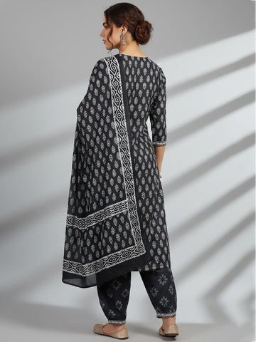 Varanga Women Ethnic Jaipuri Printed  Angrakha Wih Salwar  & Dupatta