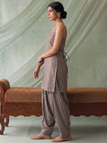 Women Solid Kurta Set With Farsi Salwar