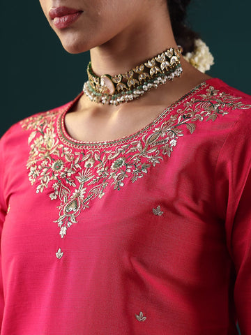 Varanga Women Plus Size Pink Placement Design  Embroidered Straight Kurta Paired With Contrast Bottom And Chiffon Dotted Dupatta With Four Side Fringes