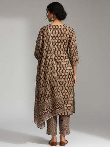 Brown Ethnic Jaipuri Printed Thread Embroidered Kurta With Trouser & Dupatta