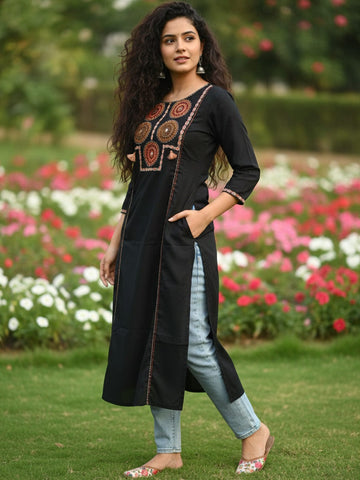 Varanga Black Ethnic Circle Motif pure cotton Kurta