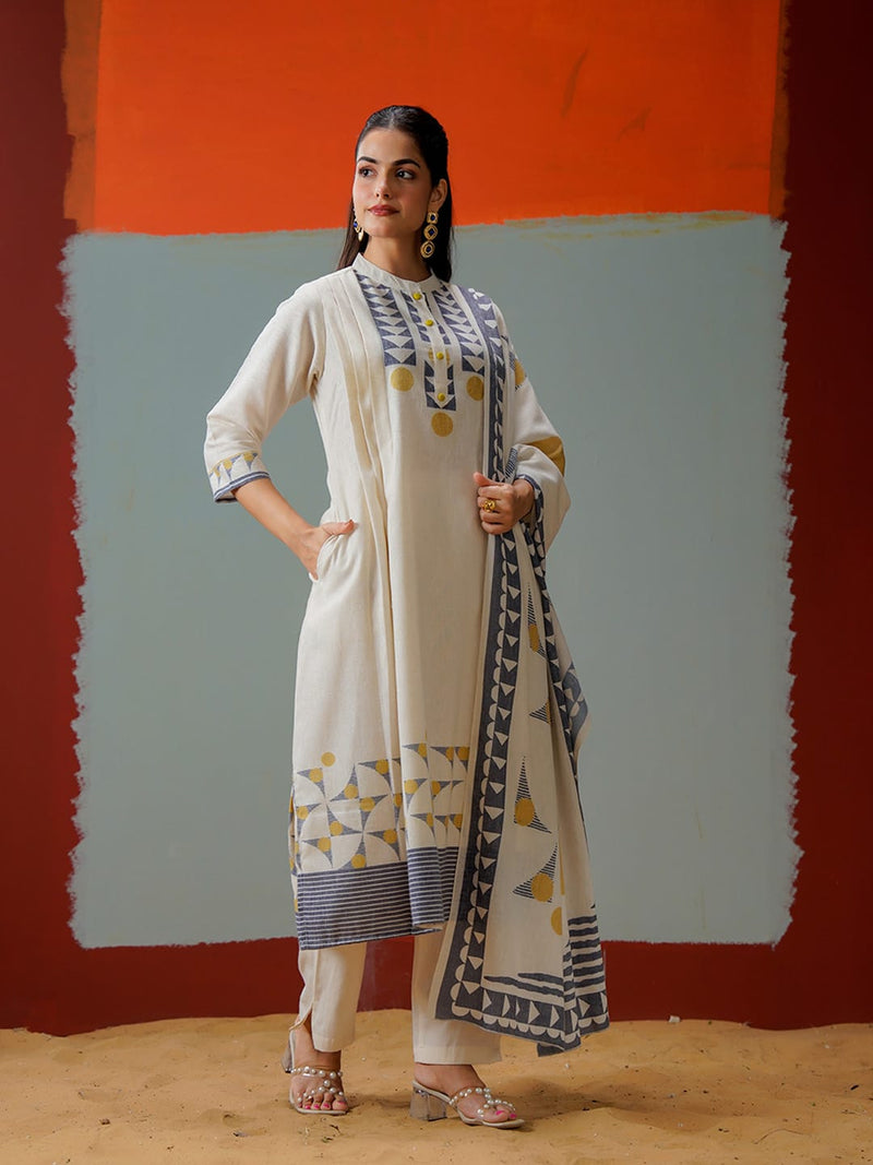 Minimalist Suit Set with Dupatta